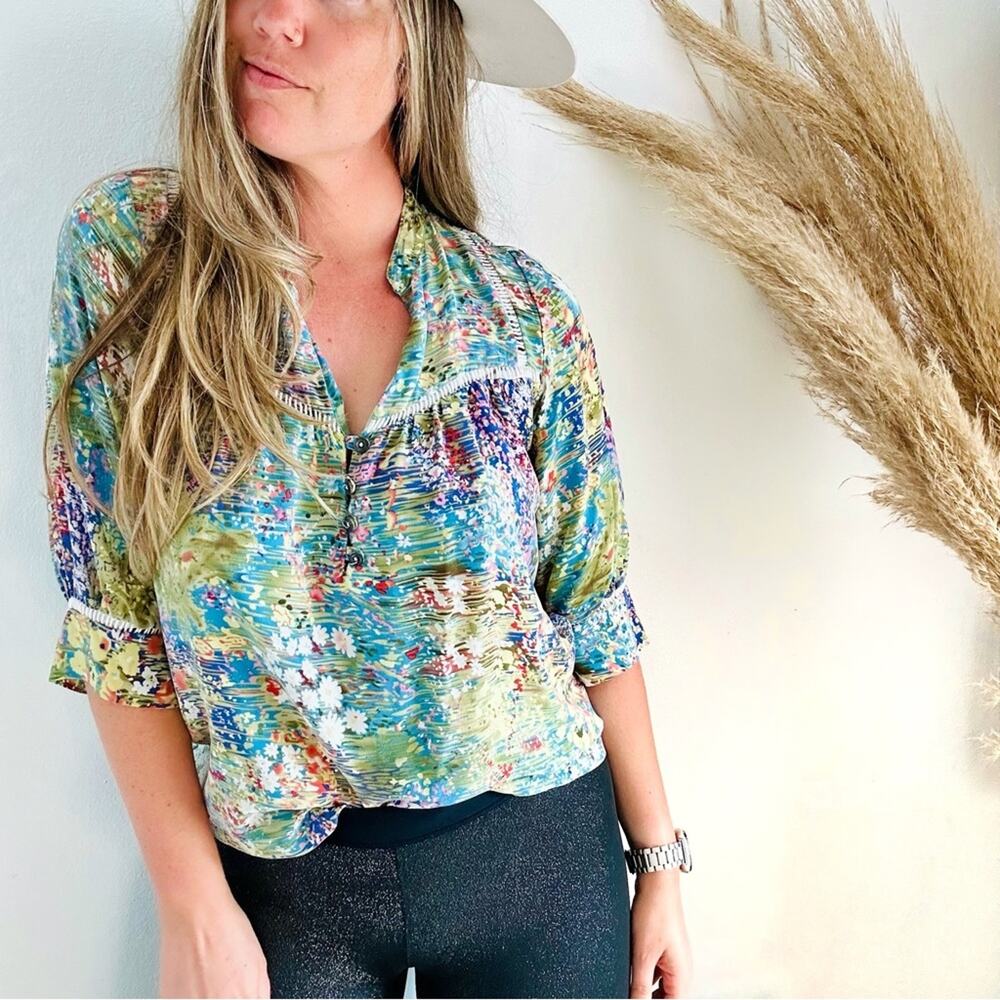 ANTHROPOLOGIE Dolan Blue White Flowering Pasture Button Silk Blouse Shirt Top M - Picture 5 of 13